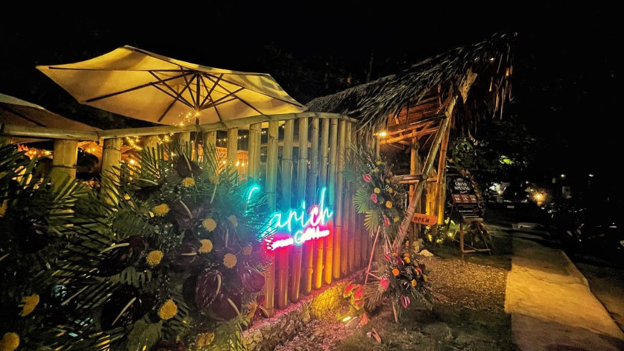 Aa Jungle Guesthouse 산후안 외부 사진