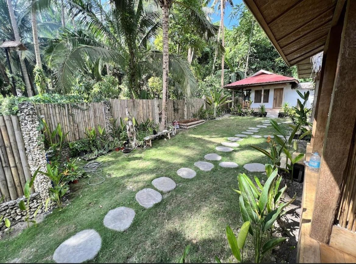 Aa Jungle Guesthouse 산후안 외부 사진