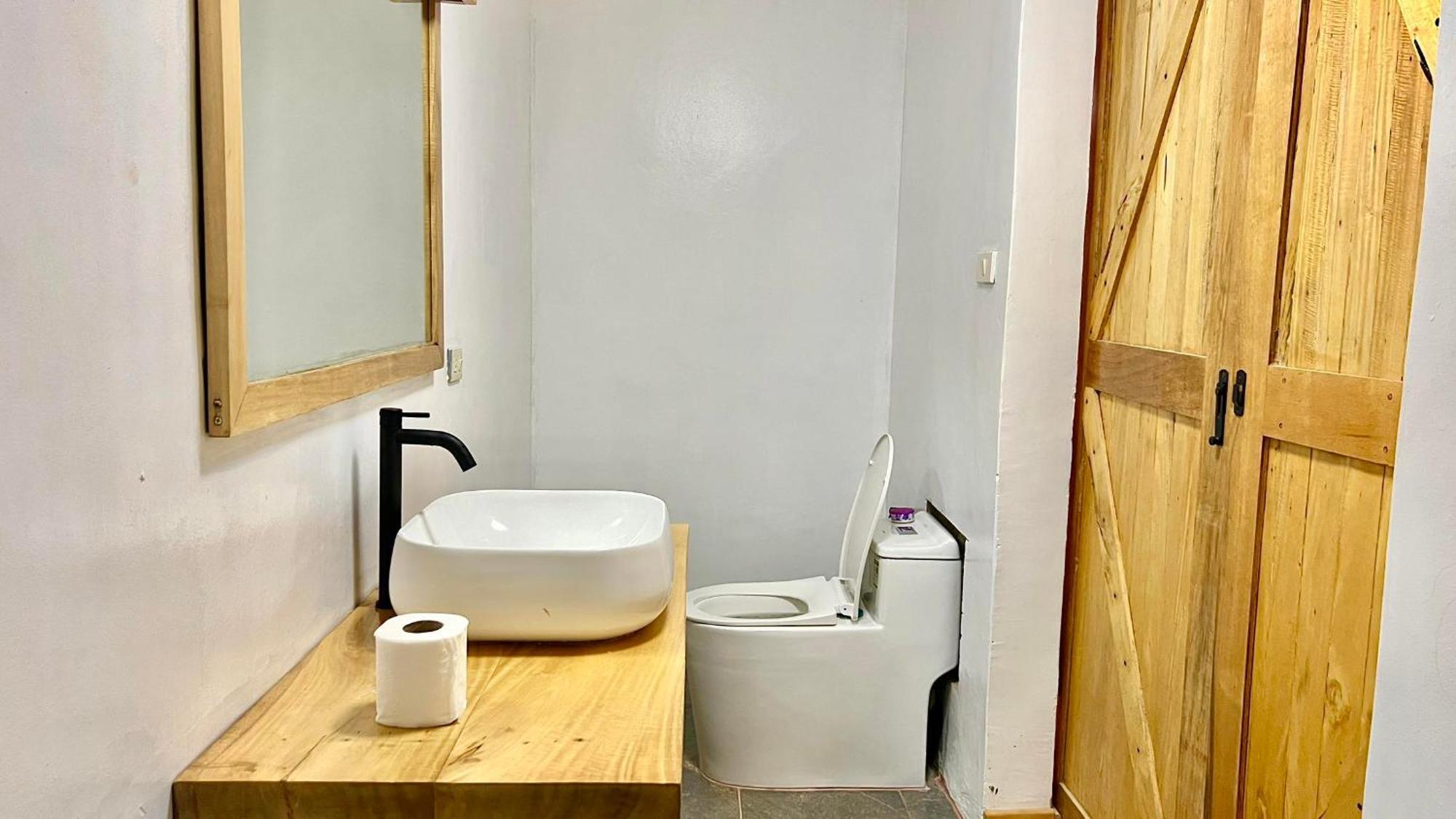 Aa Jungle Guesthouse 산후안 외부 사진